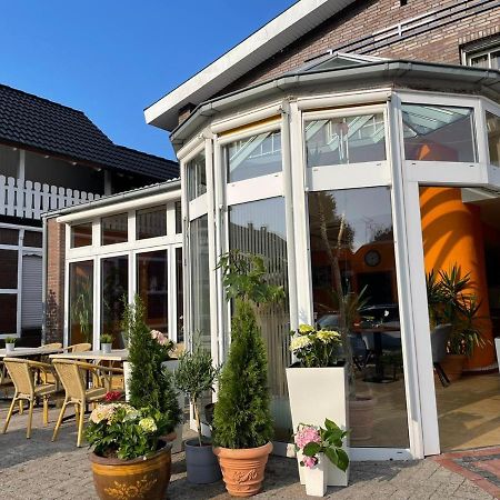 Hotel Ammerlaender Stuben Varel Bagian luar foto